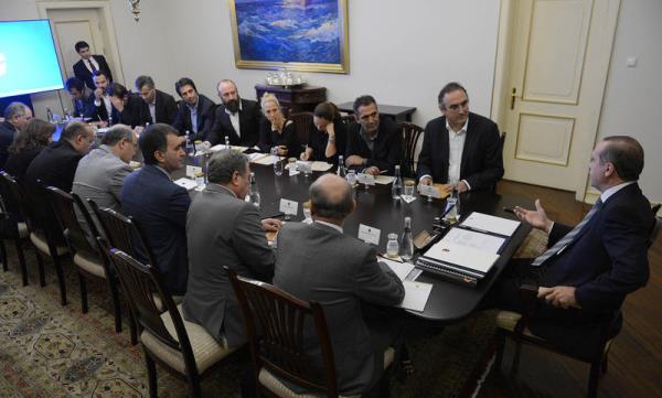 G�r��me talebinin konuk heyetten geldi�i kabul,  saat 23.40'ta ba�lad�.