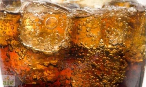 19. ASTL ECEK: erisinde asit barndran bu iecekler mide ve barsak hastalklarna neden oluyor.