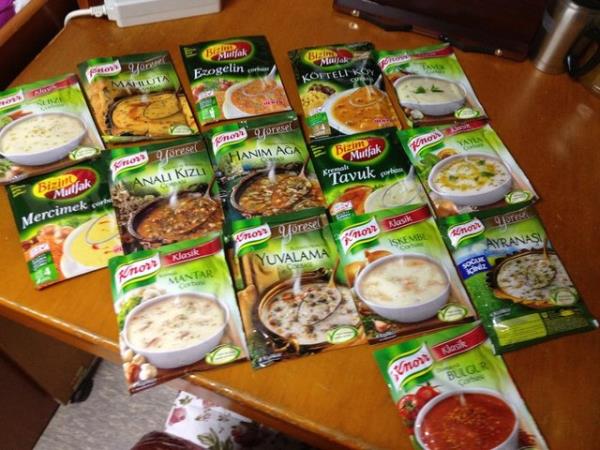 22. HAZIR ORBA: Toz haline getirilmi, defalarca ilem grm, iinde ok fazla katk maddesi bulunan hazr orbalar kansere neden oluyor.