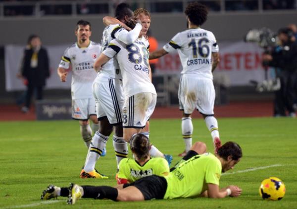 tiraf edin G.Sarayllar. Bu kez son dakika gol olmaz dediniz deil mi :)