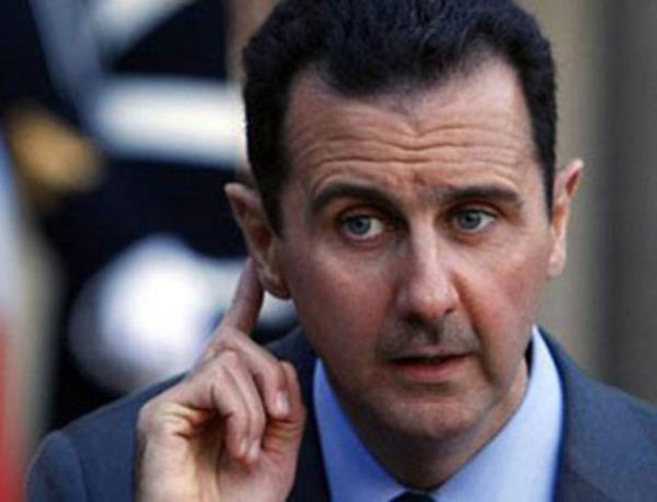 am'da ordu doktoru olarak grev yaptktan sonra Londra'ya giden Esad, abisinin araba kazasnda lmesinin ardndan aniden Suriye'ye dnmek zorunda kald. Ve babas Hafz El-Esad'n devlet bakanl grevini ald...