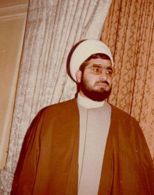 <p><b>Hasan Ruhani, ran Devlet Bakan</b></p>    Tahran niversitesi'nde yarg hukuku eitimi aldktan sonra, Ruhani ah kart, Humeyni yanda gezilere katld.