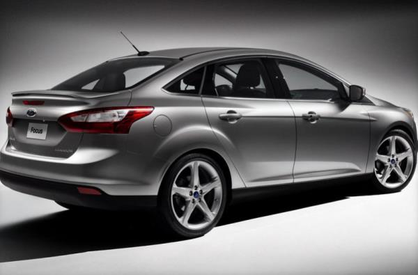 Ford Focus Sedan- 1658 adet