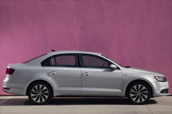 VW Jetta- 2.610 adet ( 2013 yl toplam: 16. 167 adet)