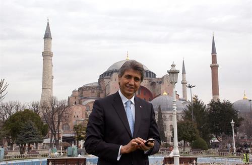 Fatih Mustafa Demir ile Kathane de Fazl Kl ile devam edecek gibi grnyor. Srpriz olursa armamak lazm...