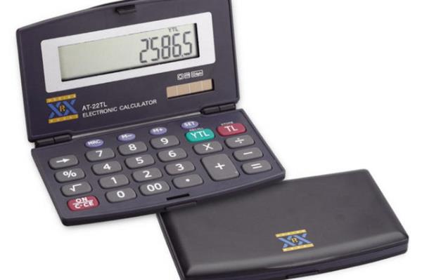 Elektronik hesap makinesini, uzaktan kumandasn naylona sarm, zerine de ambalaj lastii geirmi birini grrseniz Trk'tr o.