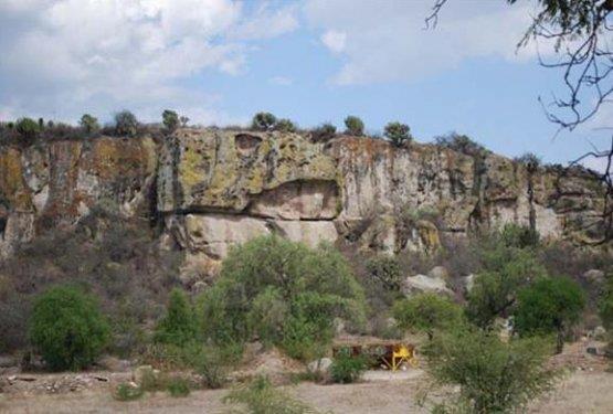 16- Yagul ve Mitla prehistorik maaralar Meksika'daki tarih ncesi alardan kalma bu maaralar, gebe avc- toplayclarn doa ile balantsn temsil ediyor. Maaralardan birinde bulunan bin yllk tohumun, Kuzey Amerika'da tarmn balamasnn gstergesi olduu syleniyor.