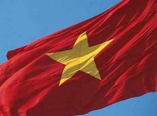 <p><b>Vietnam</b></p>  Fiyat: 1505 TL