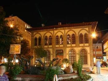 <p><b>orum</b></p>  2013 nfusu: 525.252  <p>2014 nfusu: 520.167</p>  2015 nfusu: 514.729  <p>2016 nfusu: 508.937</p>  2017 nfusu: 502.801  <p>2018 nfusu: 496.315</p>  2019 nfusu: 489.501  <p>2020 nfusu: 482.350</p>  2021 nfusu: 474.891  <p>2022 nfusu: 467.134</p>  2023 nfusu: 459.082