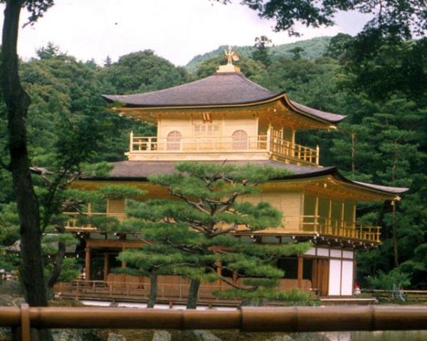 <p><b>1- JAPONYA</b></p>   lkenin milli geliri yaklak 6 trilyon dolar. Borcun milli gelire oran yzde 211.