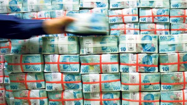 Tketici kredisi ve konut finansman (yani mortgage) szlemelerinde, tketicinin istei dnda sigorta yaptrlmas uygulamasna son verilecek.