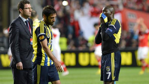 Koyu bir GALATASARAY�l� olarak Fenerbah�e�nin ya�att��� duygu, heyecan ve GURUR yeter bence.