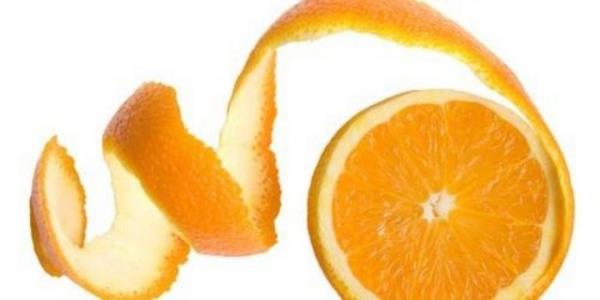 Portakaln kabuu da ii kadar faydaldr bu yzden yerken kabuunu mmkn olduunca ince kesmeliyiz