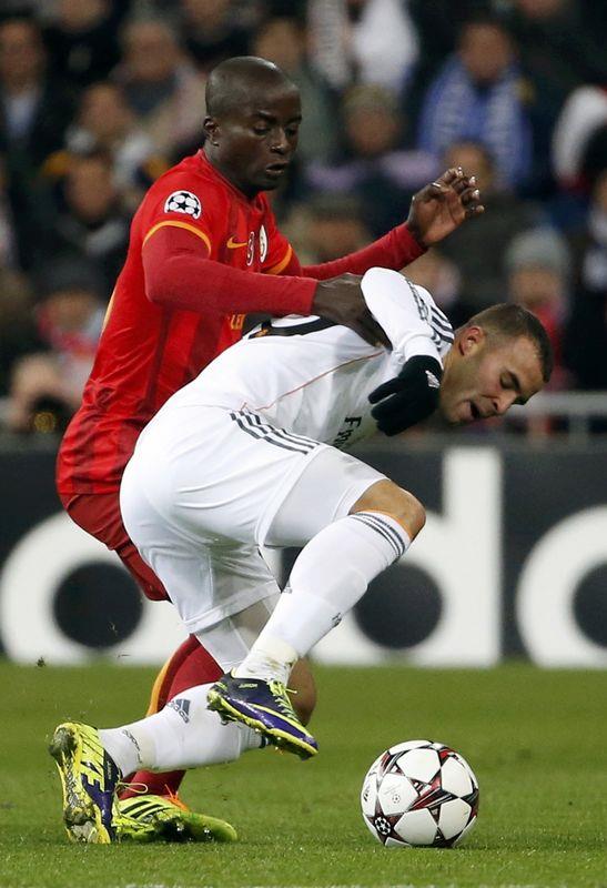 Fatih Terim olsayd Galatasaray yine yenilirdi. Fakat en azndan, kenarda ruhu ve bu duruma itiraz olan bir teknik direktr bulunurdu..