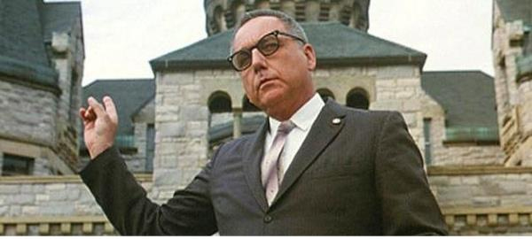 Bob Gunton (The Shawshank Redemption)