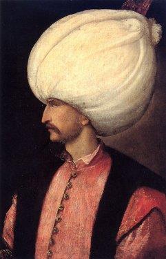 Kanun Sultan Sleyman'n ilk ei Mahidevran Sultan da, devirme olduu iddia edilen Abdullah Bey'in kz, gen yata len ehzade Mustafa'nn annesiydi.