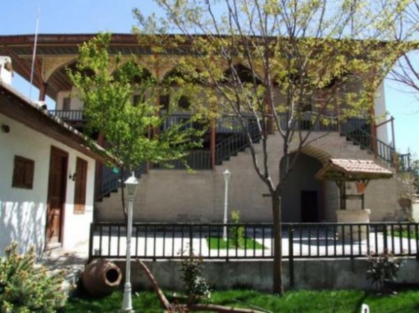 Burdur'da bu seimde CHP'nin aday Ali Orkun Ercengiz, MHP'nin aday Nadir zcan, AK Parti'nin aday ise henz netlemedi.