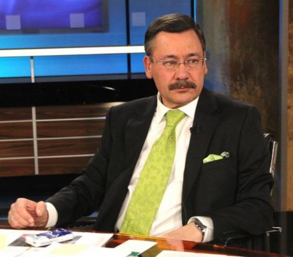 ANKARA... AK Parti'li Belediye Bakan Melih Gkek, 2009'da %38,47 ile kazand. Gkek, bu seimlerde de aday aday. CHP'den aday aday olan Milletvekili Aylin Nazlaka, Ankara yar iin muhtemel isim. MHP ve BDP'de ise adaylar henz seilmi deil.