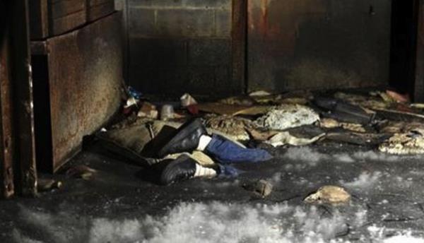 <p><b>4-Apartman boluu</b></p>    Bo depolar her zaman rktcdr ama Detroit'teki bir tanesinde asansr boluunda donmu bir ceset bulundu. Yetkililer cesedin aylardr orada olduunu, lm nedenini ve cesedin neden orda olduunun bilinmediini aklad.