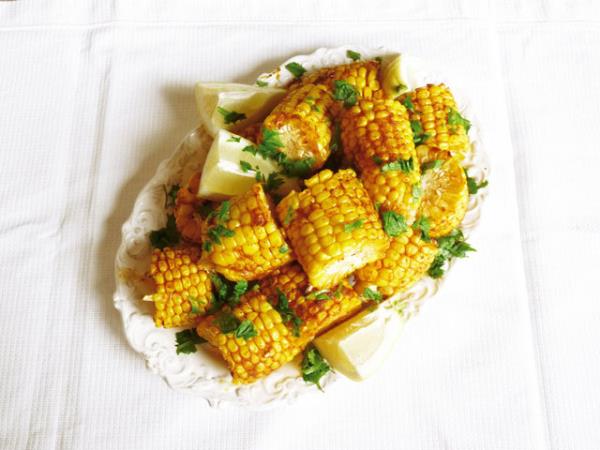 <b>Gzlere iyi gelir:</b> Beta karoten ve folat sayesinde yaa bal dejenerasyonu geciktirir. Beta karoteni A vitamininde bulunur. Ispanak ve havutan sonra en ok msrda A vitamini bulunur.