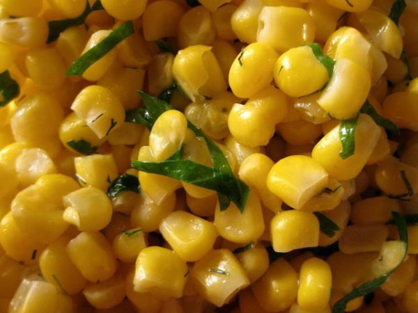 <b>Beyni besler:</b> B1 vitamini, beynin temel fonksiyonlarn yerine getirmesini salar, bilisel grevlerini bildirir, enerji salar ve gda dnm iin idealdir. Salad Tiamin ile, zihinsel fonksiyonlar yerine getirir.