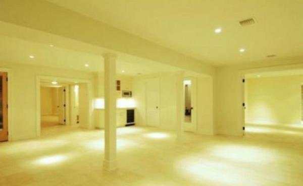 Lopez son olarak New Hampton'daki bu evi satn almt.