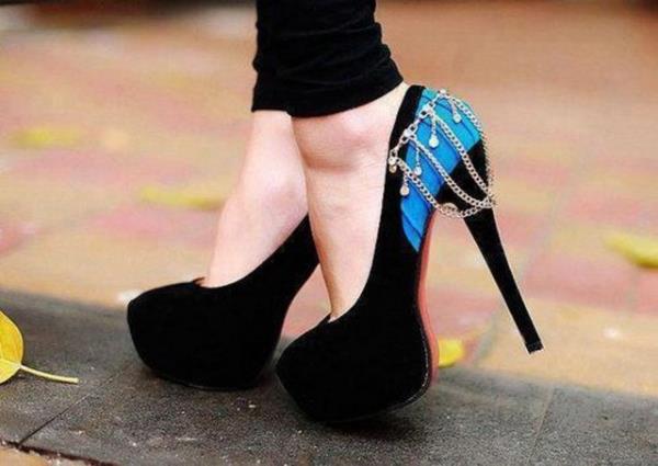 Topuklu ayakkab giymese lecek hastalna yakalanm i kadnlar