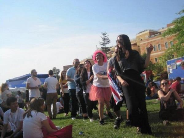 Yalnzca bahar enliklerinde ortaya kan rtkan grup