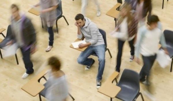 Zeki olduu iin almadan ders verebilen sinir, yakn arkada