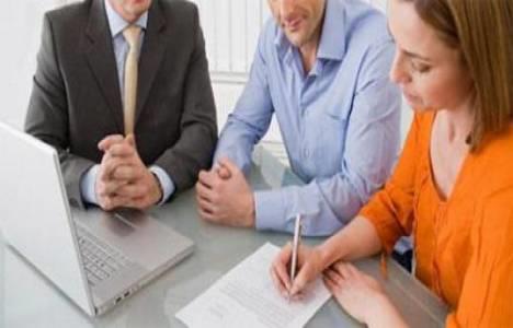 Bu erh tapuya verilince eler tek balarna artk o tanmazda sat ipotek tesisi gibi tasarrufi ilemler yapamayacaklar ve o tanmazn satlmak istenmesi durumunda almak isteyen nc ahsta bu erhi grnce burasnn aile konutu olduunu anlayacak ve ona gre hareket edecektir. Tapu memuru da elerin rzas olmadan sat ilemini yapmayacaktr.