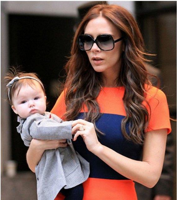 Victoria-David Beckham iftinin kzlar Seven Harper, gzellii ve sevimliliiyle son dnemin en popler bebeiydi.