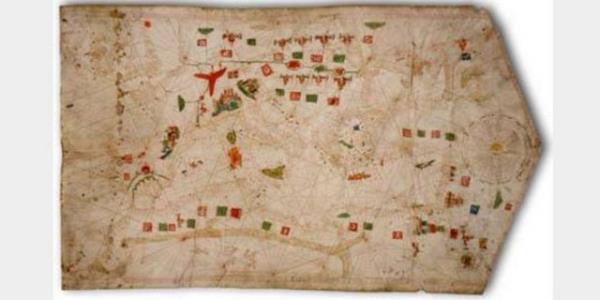 Hemen arkasnda yer alan eme ise, tarihimizin ayr bir ibret vesikasyd. Veft eden padiahlar, 'hayat-lm emesi' denen bu emenin banda guslediliyorlard...