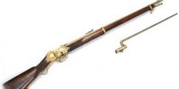 Biraz rahat nefes alabilmek iin doktorlardan kan almalarn istedi...