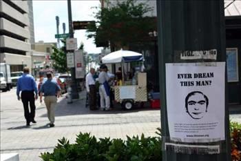 Meselenin haddinden fazla byyp ktalara yayldn ve viral kampanyalarda bile kullanldn, ayrca bu adamn resminin bir popler kltr figr haline geldiini de sylemek mmkn.