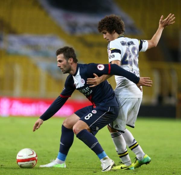 Fenevbahe sezona 3 diye balad.Uefa yolu verdi 2ye dt.Fethiye pt 1e dt.