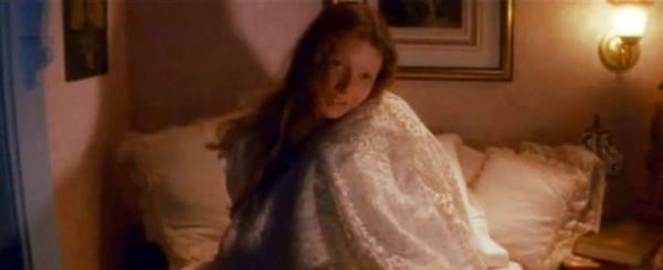 Gwyneth Paltrow, 1991 yapm Hook filminde, Wendy adl karakterin gen halini oynamt.