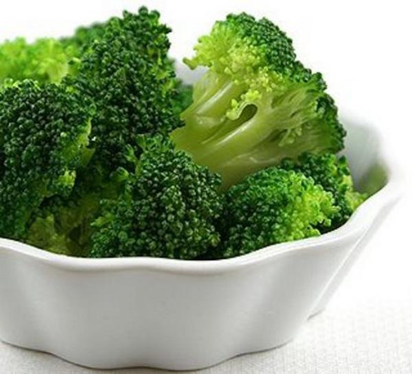 Brokoli: B vitamini ierii yksek olan brokoli, stres seviyenizi drmeye yardmc olur.