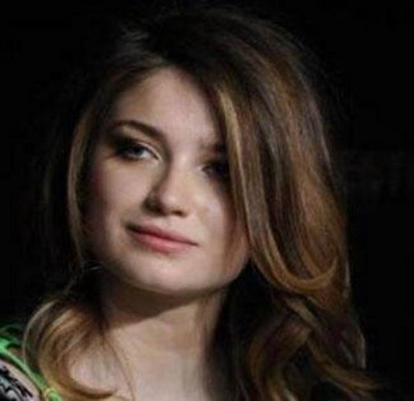 Festival kapsamnda gsterilen This Must Be The Place filminin oyuncularndan Eve Hewson da bunlardan biriydi...