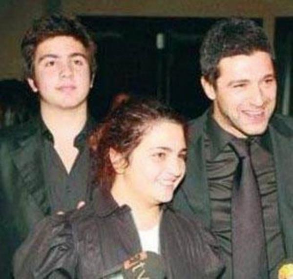 Hakan Ural ve Sibel Can'n ocuklar Melisa ve Engin Can Ural artk ocukluk alrn geride braktlar.