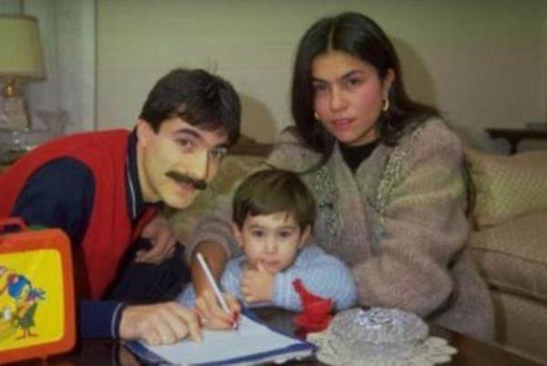 Sezin, Erbil'in ilk ei Muhsine Kamilolu'ndan dnyaya gelen kz...