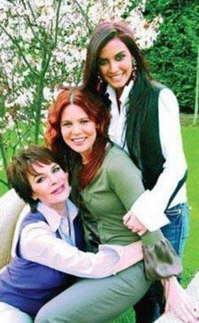 Hlya Koyiit erken yata anne olan bir nl...