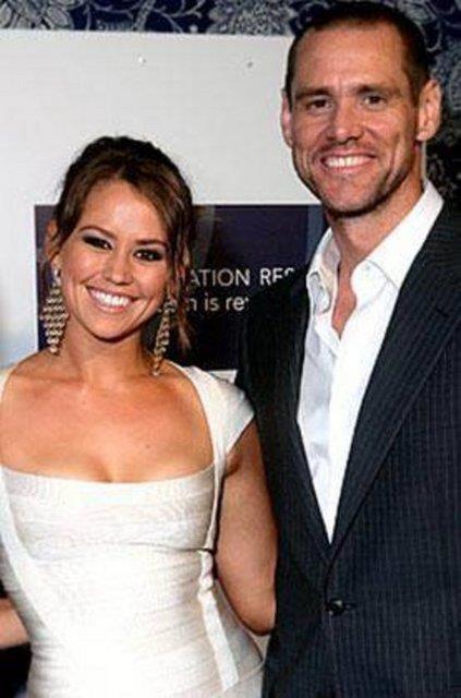 Bylece Carrey de henz 47 yandayken dede oldu...