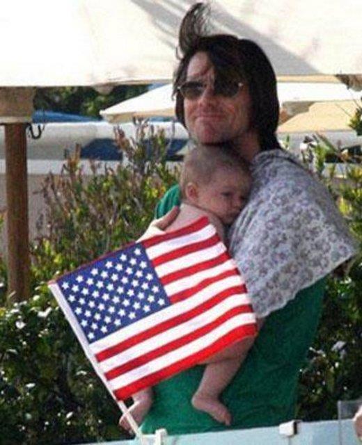 nl aktrn Melissa Carrey ile yapt ilk evliliinden dnyaya gelen Jane  yl nce anne oldu...