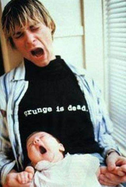 Frances Bean, henz bir bebekken babas hayata veda etti...