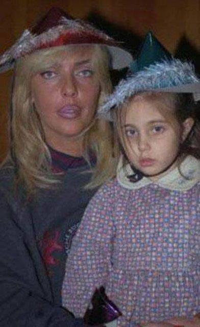 Anjelik'in kklnden bir hatra...