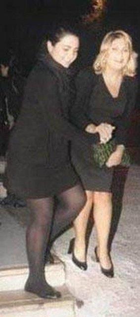 Melisa oktan annesini geti bile...