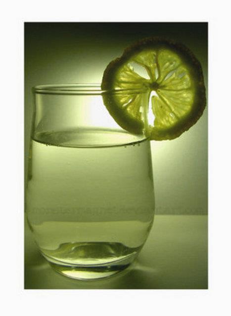 Hamilelik, beslenmeye zellikle dikkat edilmesi gereken bir dnem. nsan vcudu bebei besleyebilmek ve gelimesini salamak iin normalden daha fazla gda, sv, mineraller ve vitaminlere ihtiya duyar.