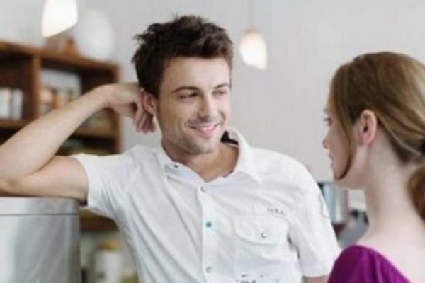 Yabanc�n�n g�l�msemesi