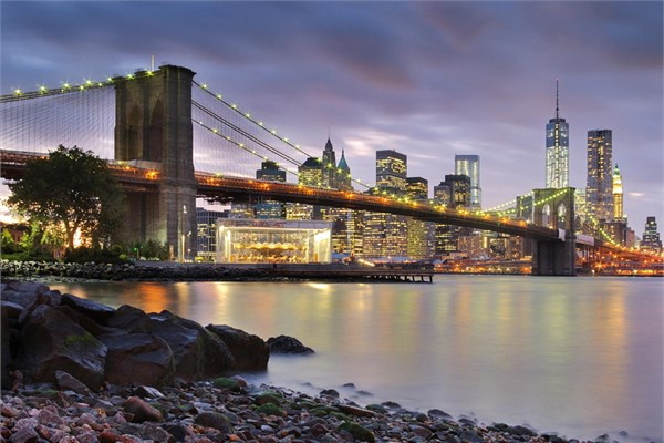 <p>03- New York                  </p>  New York her zamanki gibi sosyal medyadaki poplerliini korudu.