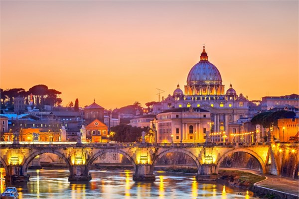 <p>13- talya</p>  talya etiketli fotoraflarda sokaklar, eski mimari yaplar ne kt.